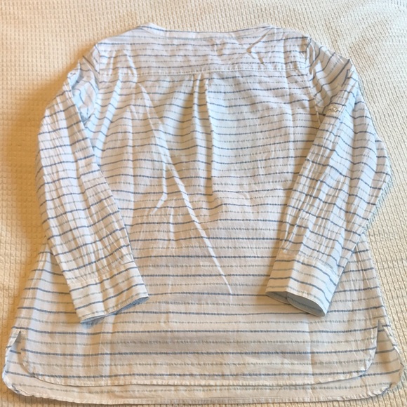 Vineyard Vines shirt - Picture 5 of 5